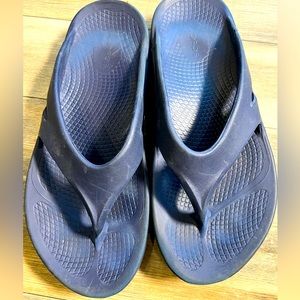 Oofos Blue Sandal- M-9‎ W-11